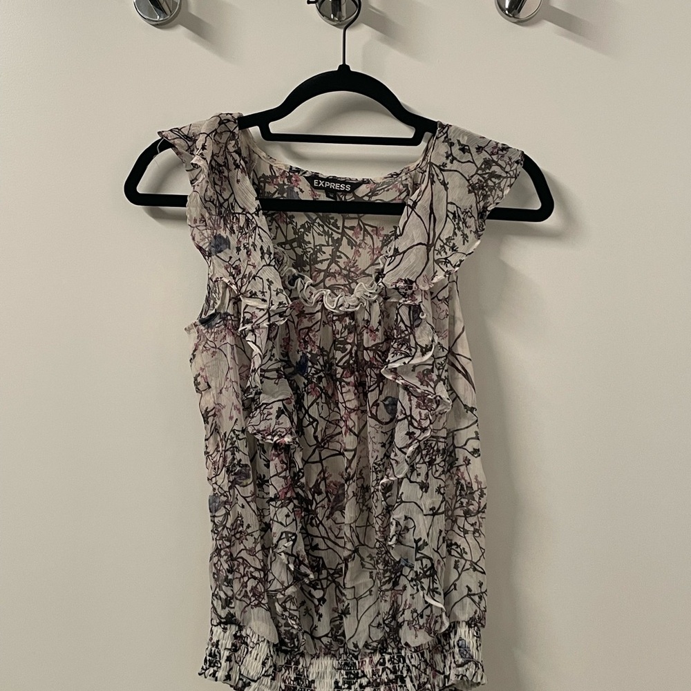 Express Women's Floral Top